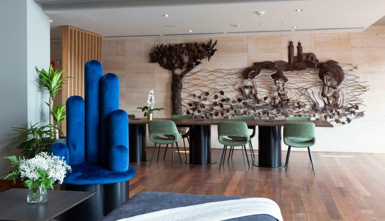 Dolce By Wyndham Barcelona Resort Sant Esteve Sesrovires Exterior photo